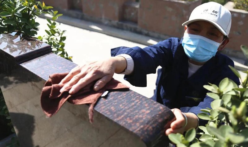 洛阳保洁:城市美容师的故事